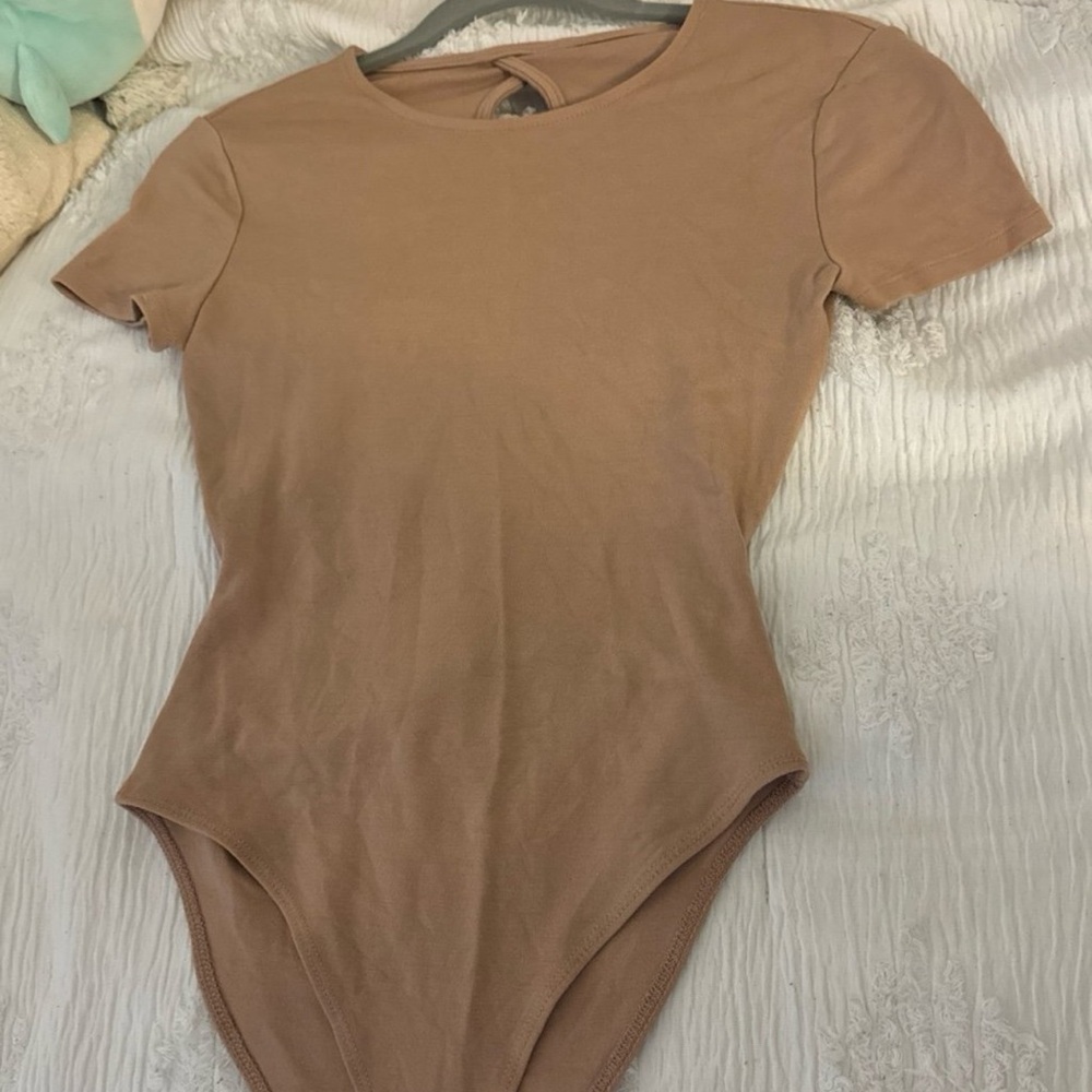 FOREVER 21 Tan Bodysuit